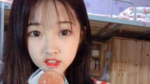 信阳小仙女吃瓜事件视频,网络热议背后的真相揭秘