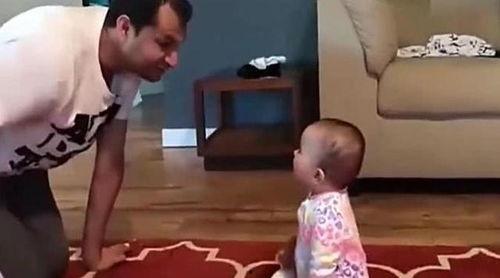 小娃吵架爸爸吃瓜视频播放,视频播放引发网友热议
